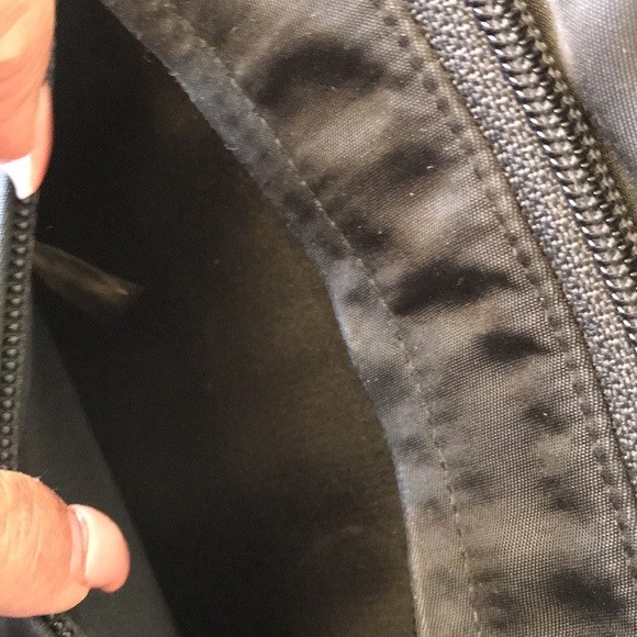 Perlina black‎ leather and nylon bag in good used condition, many compartments - Picture 6 of 7